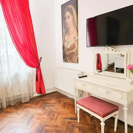 Ludovic Boutique Апартаменты