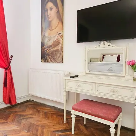 Ludovic Boutique * Брашов